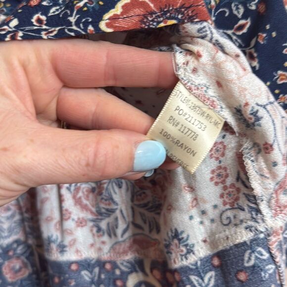 Lovestitch Sedona Bell Sleeve Top Size M NWT - Picture 6 of 7